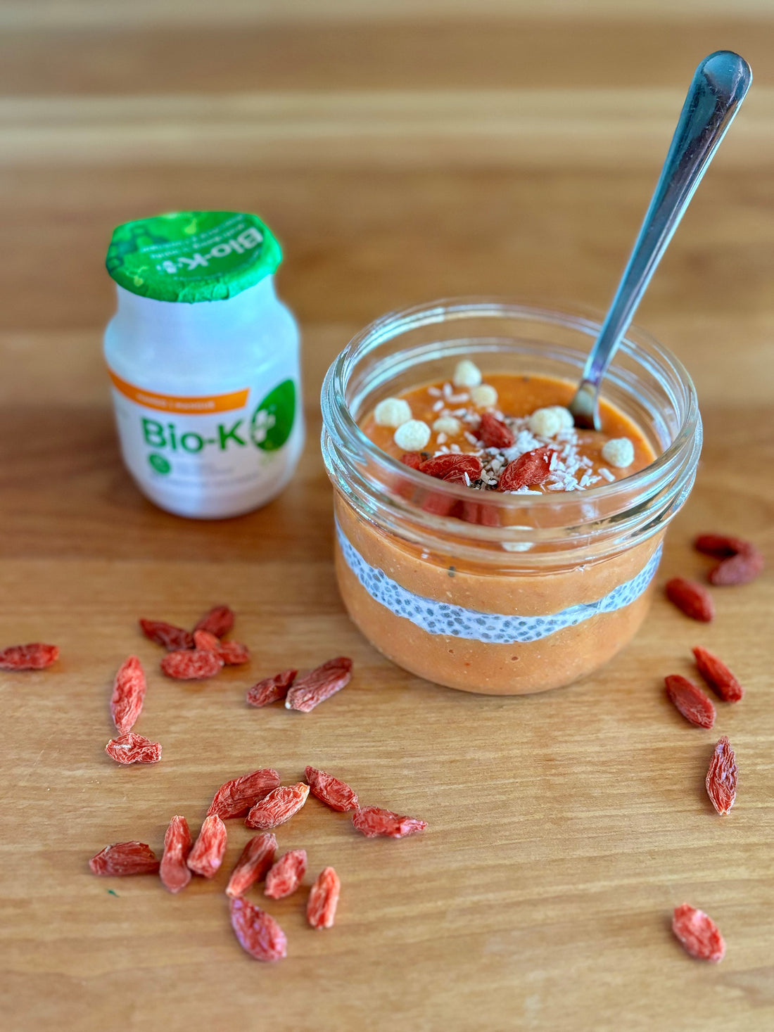 Mango and chia pudding with a Bio-K+ bottle